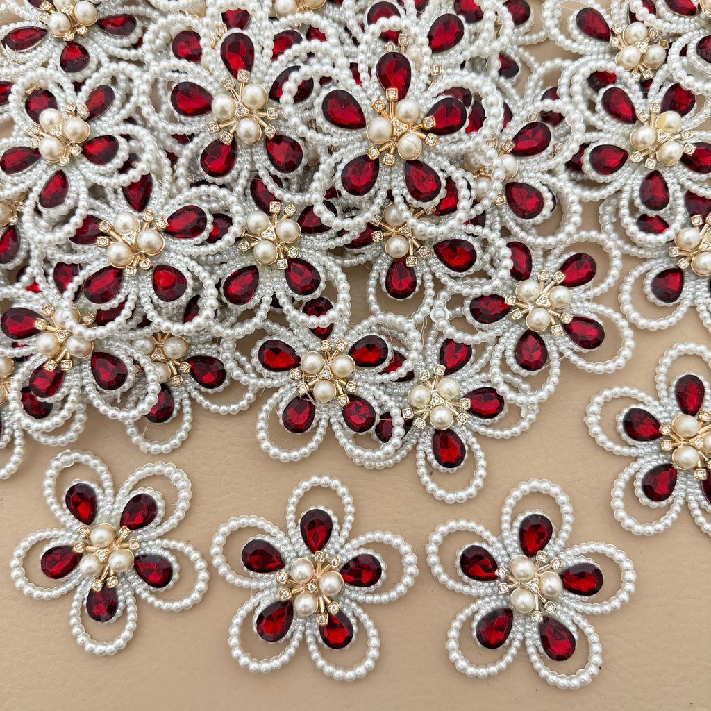 Red crystal pearl flower patch – hand held view